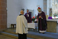 Beauftragung zu Lektorat und Akolythat in St. Marien, Volkmarsen (Foto: Karl-Franz Thiede)